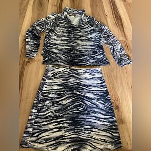 Fox Fire Womens Zebra Print Long Sleeve Top Skirt Medium